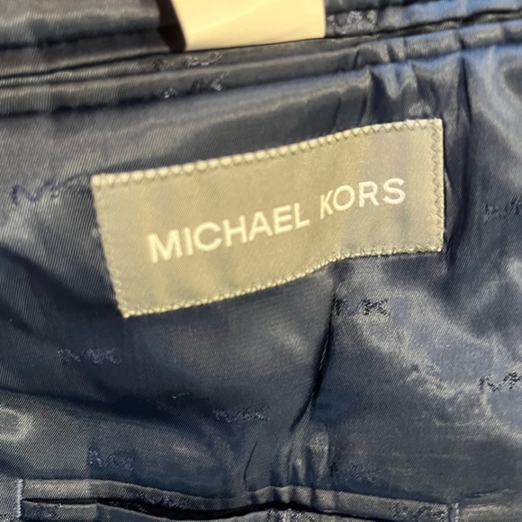 Michael Kors Sport Coat. Excellent condition suit jacket blazer - 42R - Picture 3 of 5